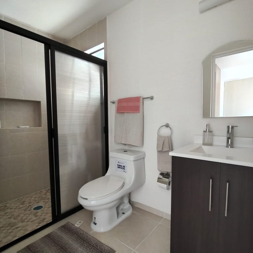 casa-en-venta-terra-residencial-celaya-fachada