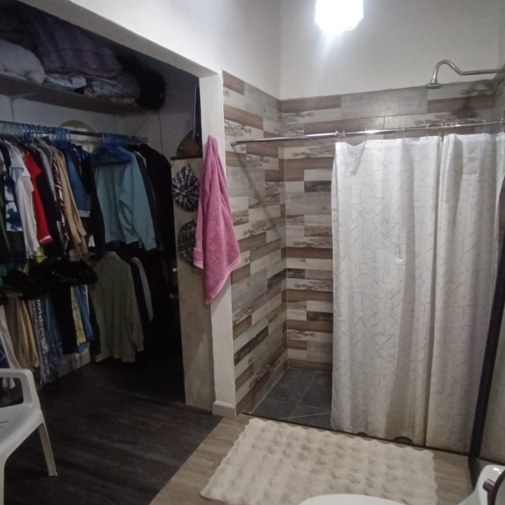 recamara-amplia-casa-centro-celaya